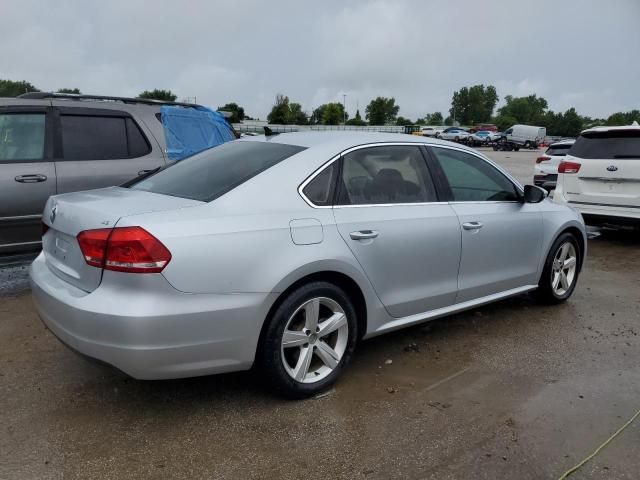 2012 Volkswagen Passat SE