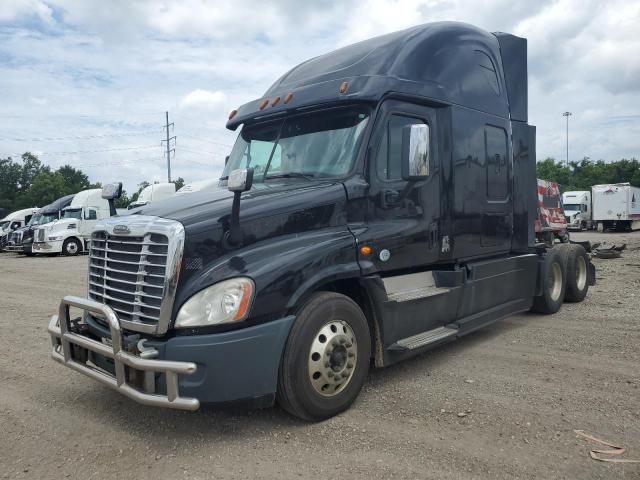 2014 Freightliner Cascadia 125