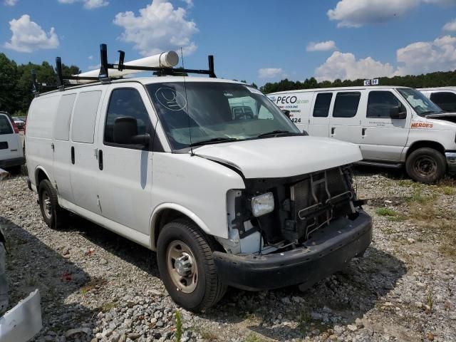 2014 Chevrolet Express G2500