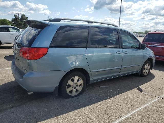 2008 Toyota Sienna CE