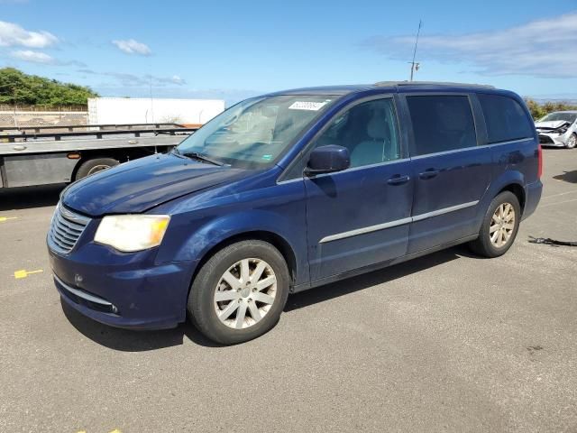 2013 Chrysler Town & Country Touring