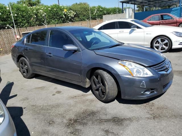 2010 Nissan Altima Base