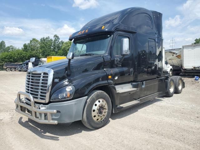 2016 Freightliner Cascadia 125