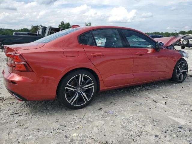 2019 Volvo S60 T5 R-Design