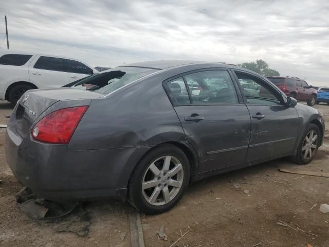 2005 Nissan Maxima SE