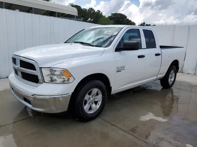 2024 Dodge RAM 1500 Classic SLT