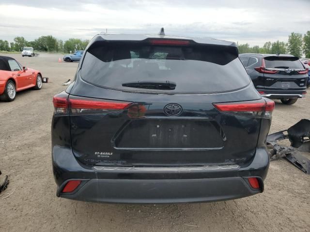 2021 Toyota Highlander XLE