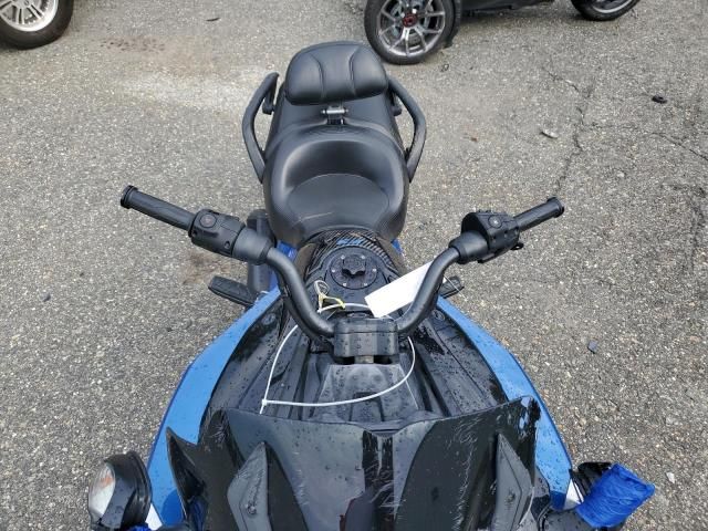 2017 Can-Am Spyder Roadster F3