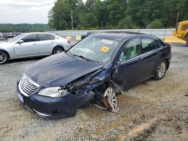 2013 Chrysler 200 Touring