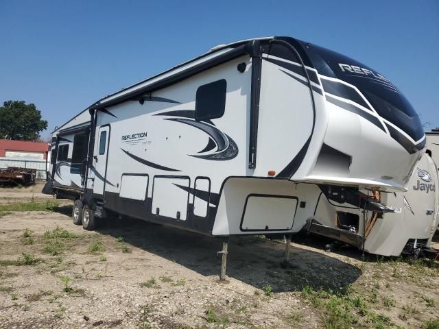 2020 Camper 5th Wheel