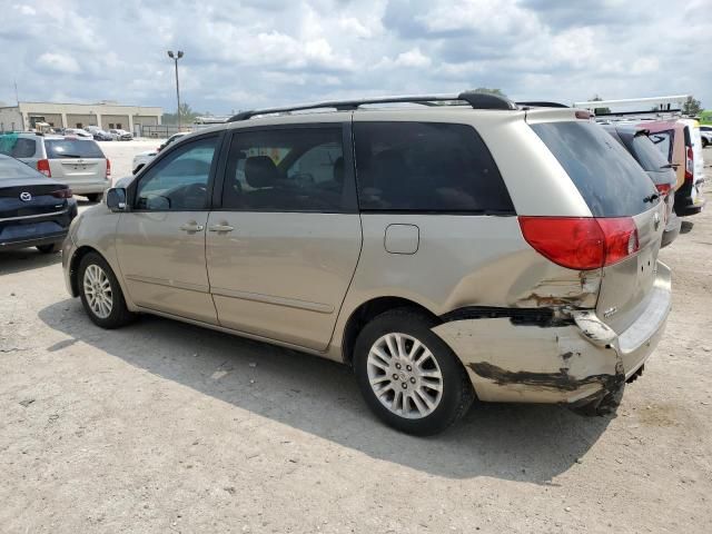 2009 Toyota Sienna XLE