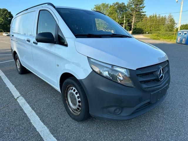 2016 Mercedes-Benz Metris