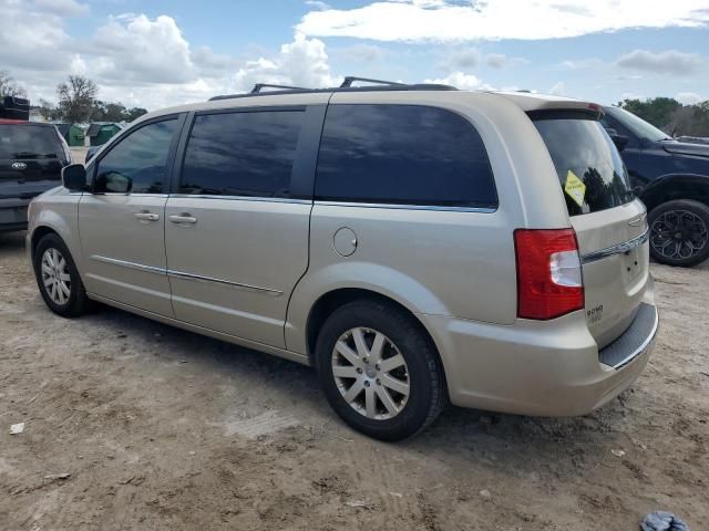 2013 Chrysler Town & Country Touring