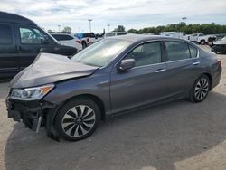 Carros salvage sin ofertas aún a la venta en subasta: 2017 Honda Accord Hybrid EXL