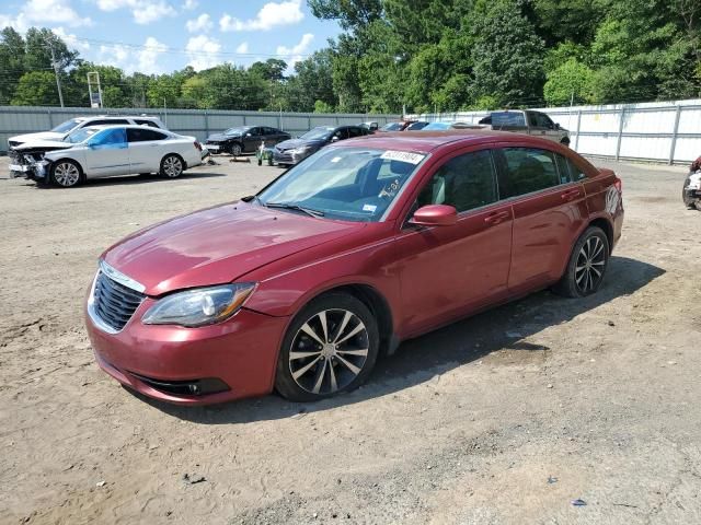 2014 Chrysler 200 Limited