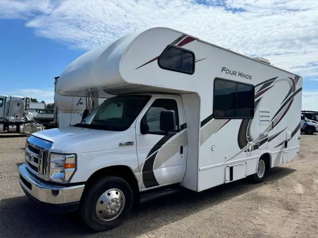 2019 Ford Econoline E350 Super Duty Cutaway Van