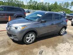 Nissan salvage cars for sale: 2019 Nissan Kicks S