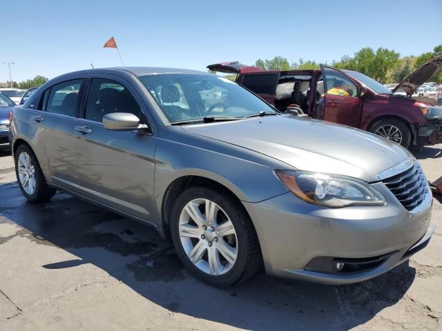 2012 Chrysler 200 Touring