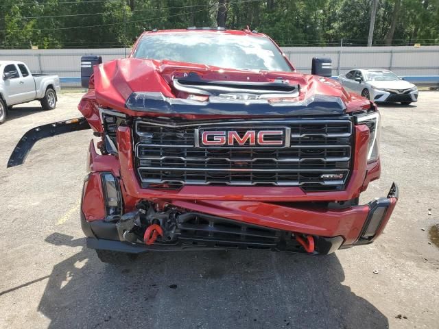 2024 GMC Sierra K2500 AT4