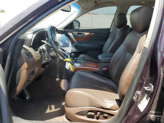 2011 Infiniti FX35