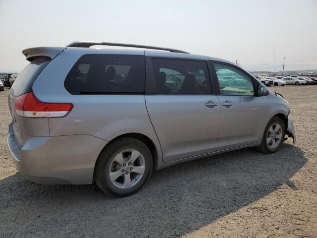 2012 Toyota Sienna LE