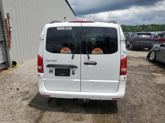 2016 Mercedes-Benz Metris