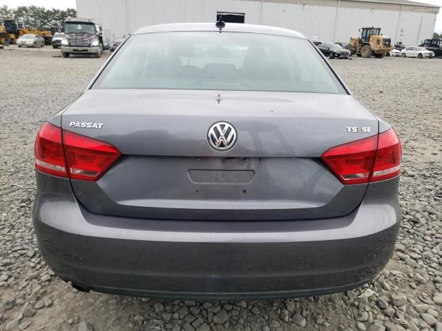 2014 Volkswagen Passat SE