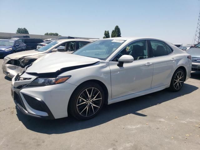 2023 Toyota Camry SE Night Shade