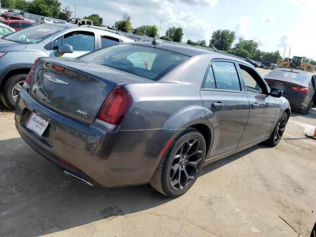 2019 Chrysler 300 S