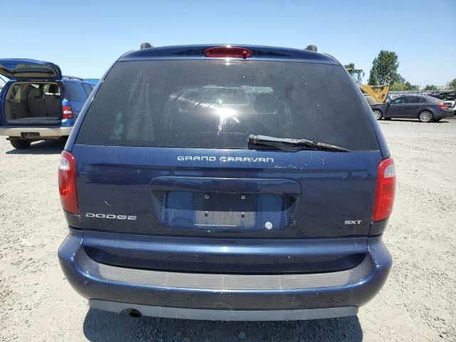 2005 Dodge Grand Caravan SXT