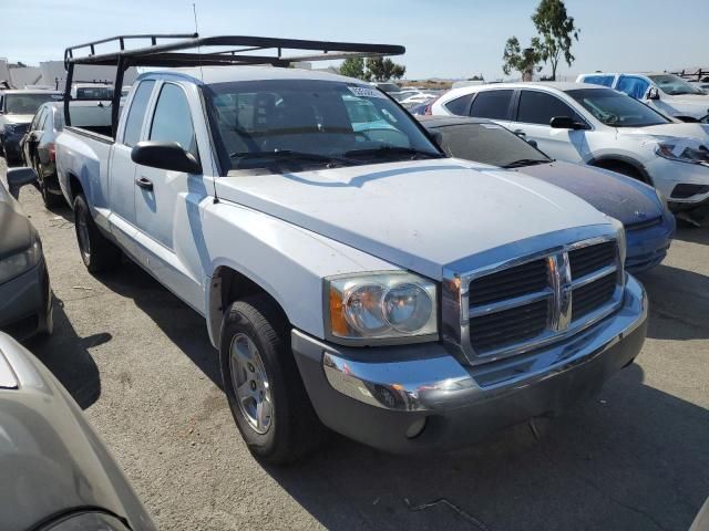 2005 Dodge Dakota SLT