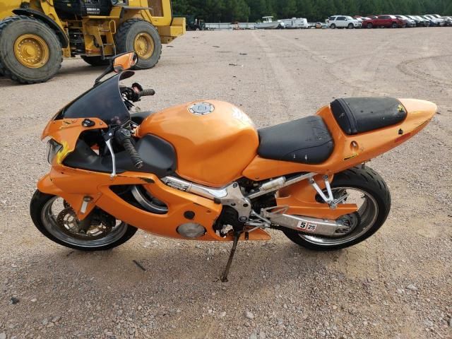 2002 Honda CBR600 F4