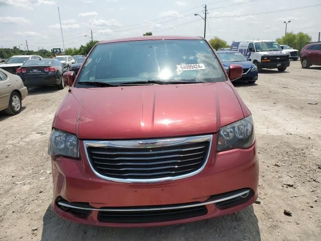 2015 Chrysler Town & Country S