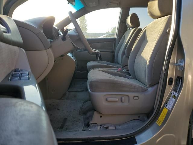 2007 Toyota Sienna CE