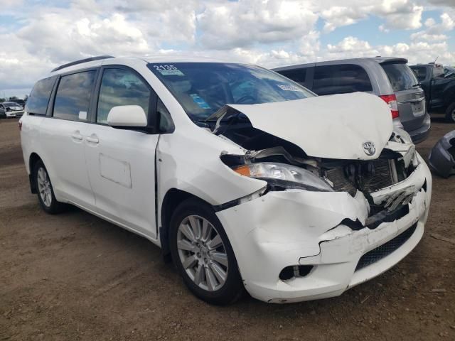 2017 Toyota Sienna LE