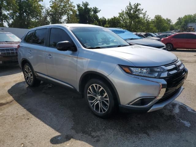 2017 Mitsubishi Outlander ES