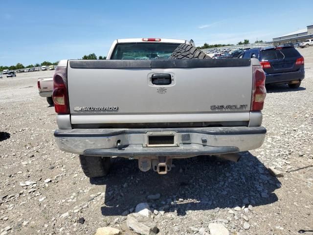 2004 Chevrolet Silverado K2500 Heavy Duty