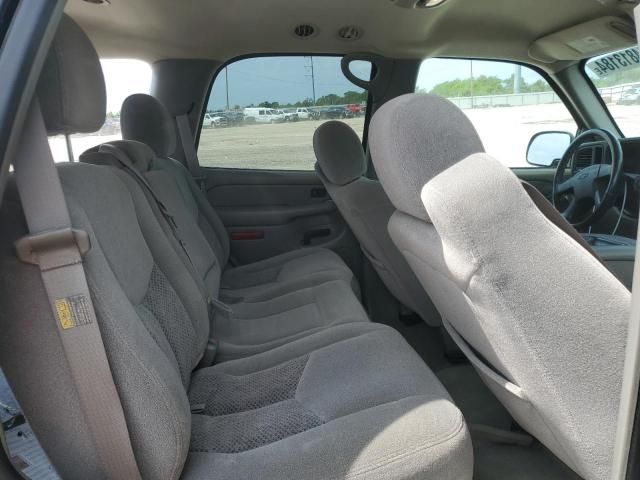 2004 Chevrolet Tahoe C1500