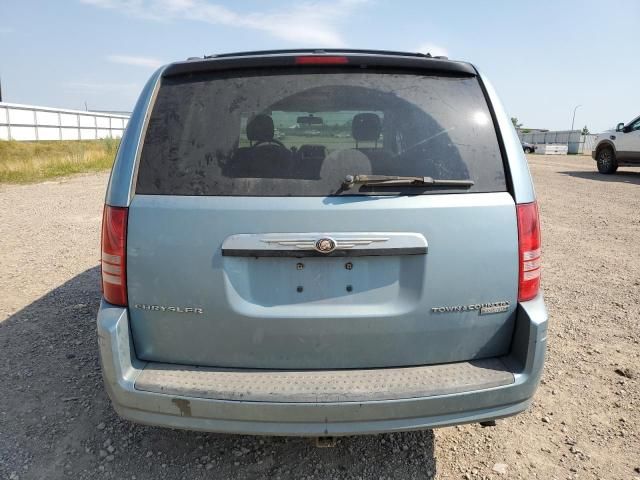 2010 Chrysler Town & Country Touring