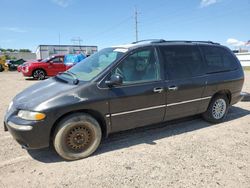 Salvage cars for sale from Copart Bismarck, ND: 2000 Chrysler Town & Country Limited