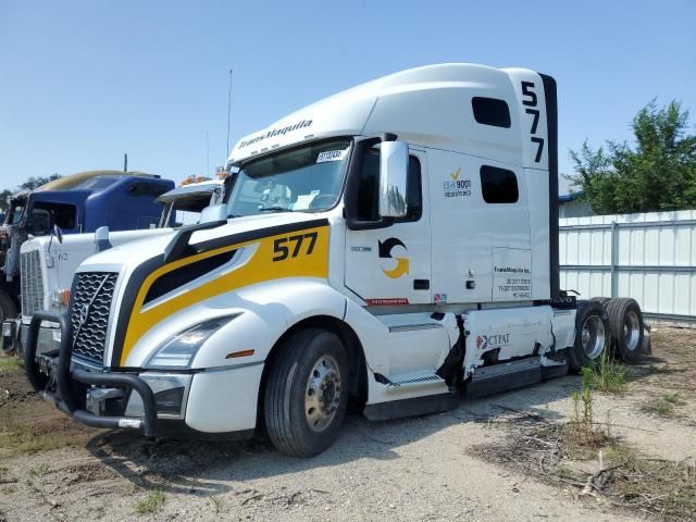 2023 Volvo VN VNL