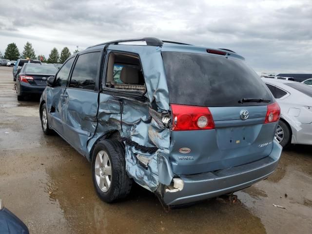 2008 Toyota Sienna CE