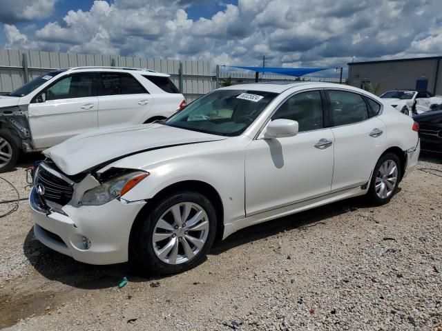 2011 Infiniti M37