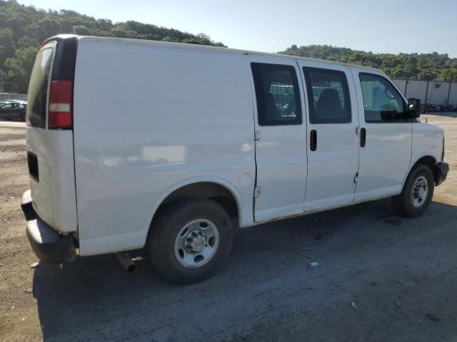 2005 Chevrolet Express G2500