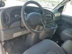 2006 Ford Econoline E450 Super Duty Cutaway Van