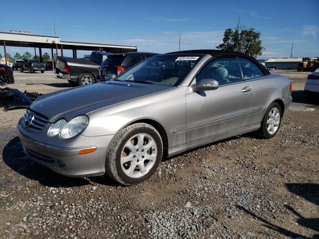 2004 Mercedes-Benz CLK 320