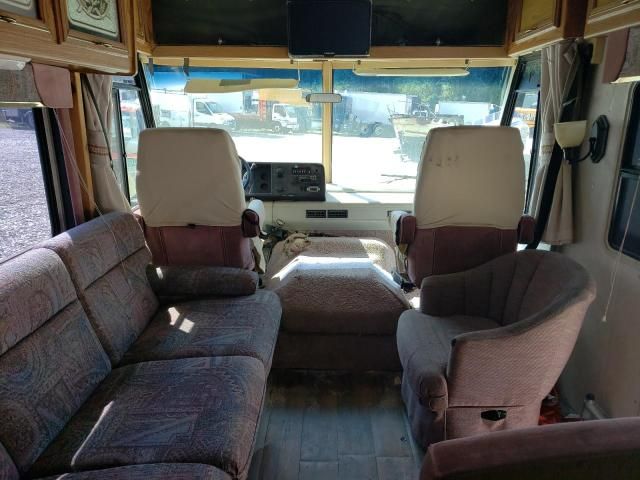 1992 Winnebago 1992 Chevrolet P30