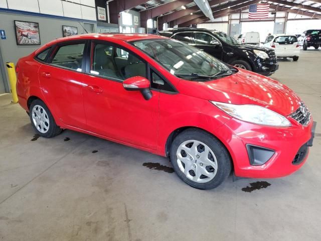 2013 Ford Fiesta SE