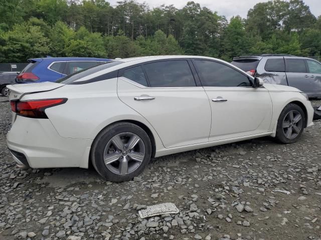 2019 Nissan Altima SV