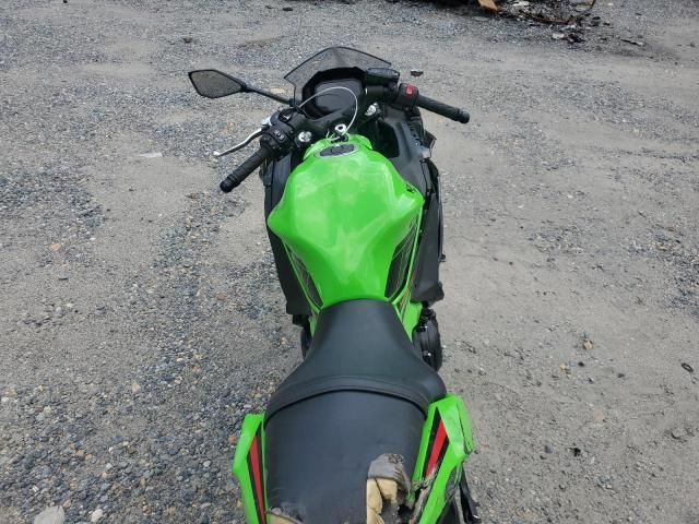 2024 Kawasaki EX650 P